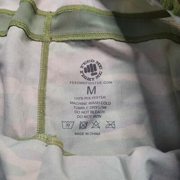 Feed Me Fight Me Camo Shorts Men's Medium Crossfit Athletic Lifting Shorts - Picture 3 of 5